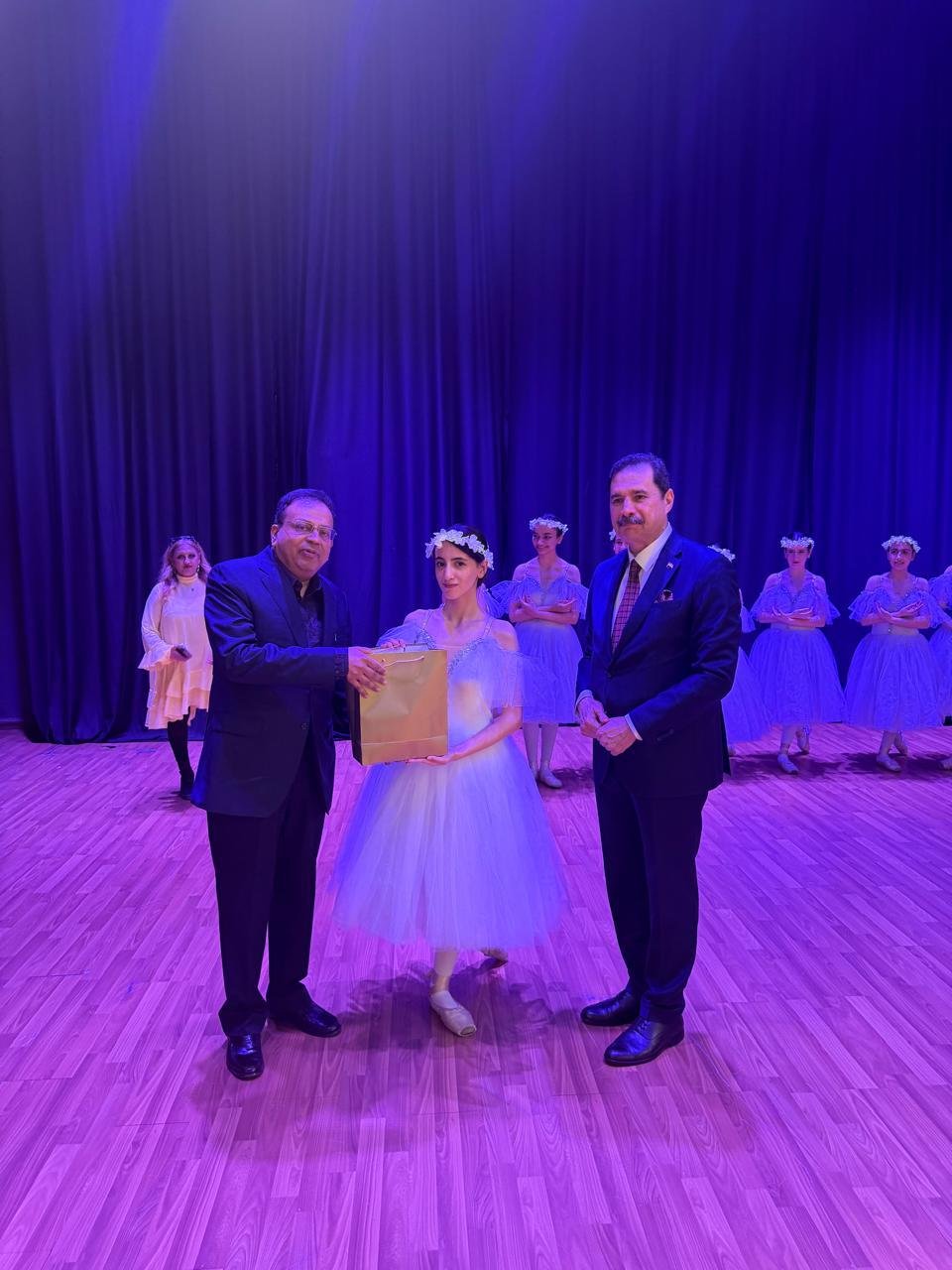 The Embassy of India in Baghdad, in association with the Ministry of Culture, Government of Iraq, hosted a Cultural Evening of Classical Kathak Dance on 13 February 2026 at the People’s Hall, Bab al-Mu'azzam, Baghdad. The event featured the renowned Indian artist Pandit Sandeep Mahavir and his troupe, whose vibrant performances elegantly showcased the grace, rhythm, and storytelling traditions of Indian culture, leaving the audience thoroughly enthralled.​