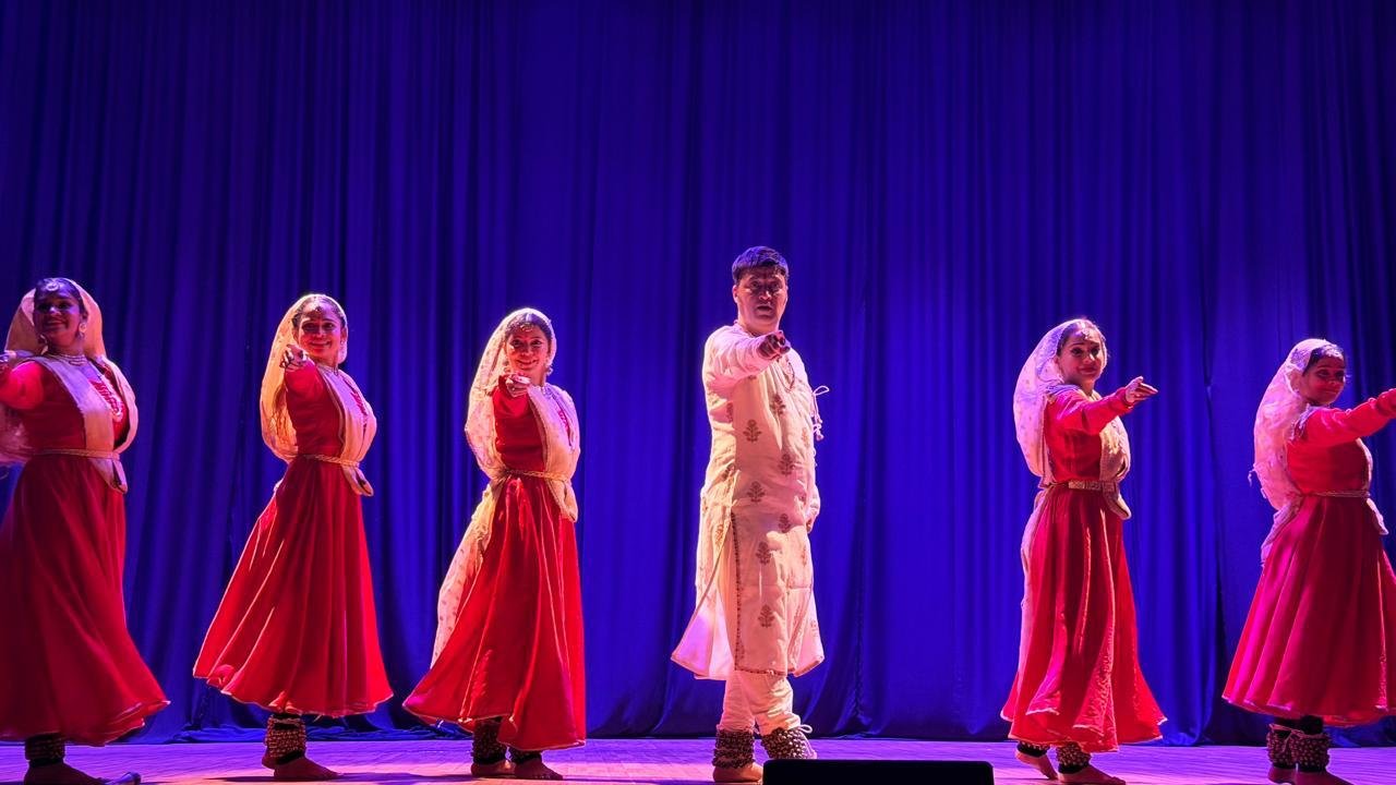 The Embassy of India in Baghdad, in association with the Ministry of Culture, Government of Iraq, hosted a Cultural Evening of Classical Kathak Dance on 13 February 2026 at the People’s Hall, Bab al-Mu'azzam, Baghdad. The event featured the renowned Indian artist Pandit Sandeep Mahavir and his troupe, whose vibrant performances elegantly showcased the grace, rhythm, and storytelling traditions of Indian culture, leaving the audience thoroughly enthralled.​