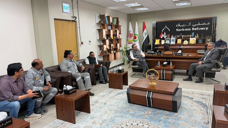On 19 May 2026, Ambassador Soumen Bagchi along with Embassy officials paid an on-site visit to the Karbala Refineries in Karbala. The delegation was received by the Director of the Refinery, Engineer Haider Sharif Mohammed, and other officials. During the visit Ambassador also interacted with Indian nationals employed at the refinery.