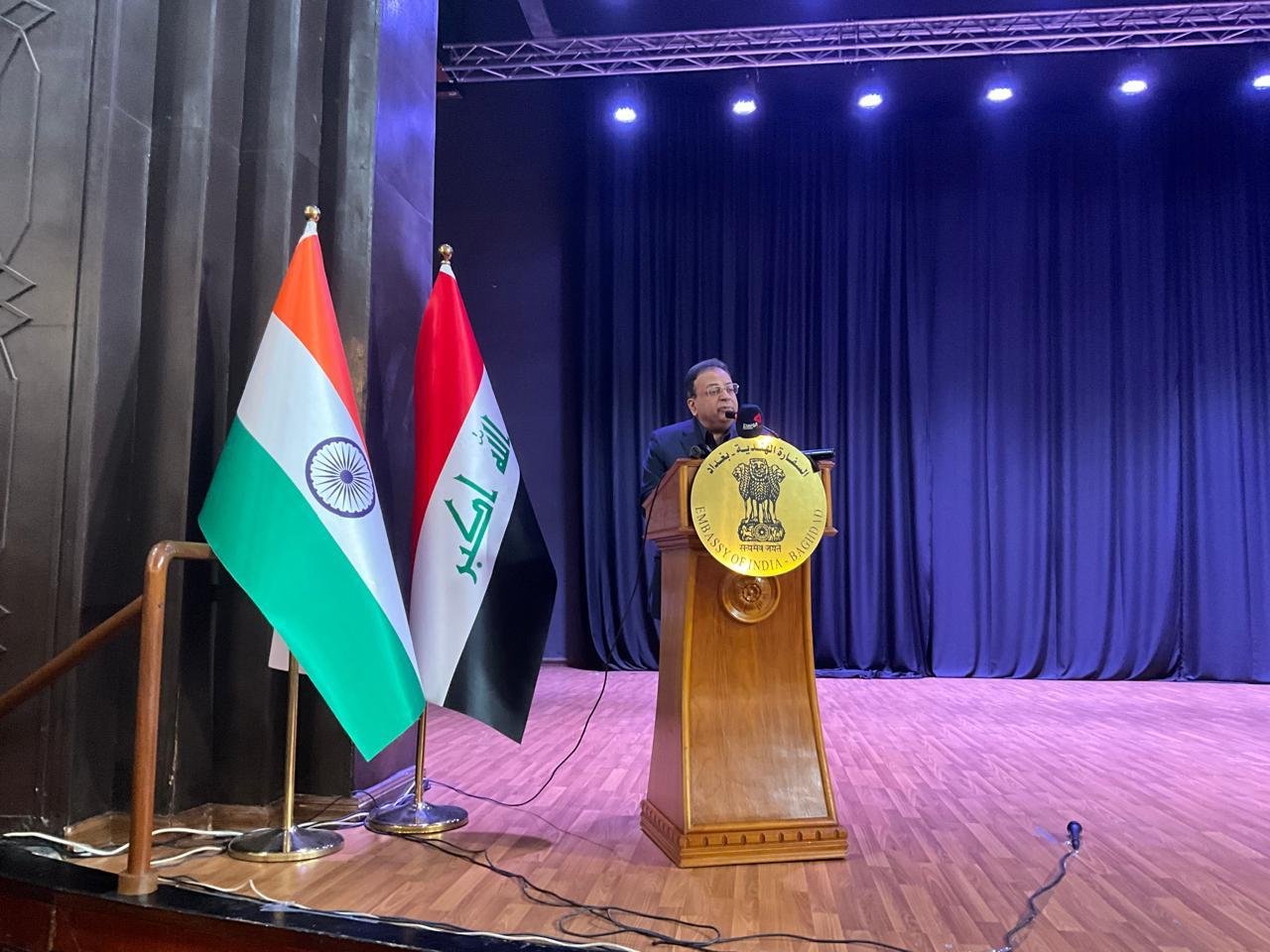 he Embassy of India in Baghdad, in association with the Ministry of Culture, Government of Iraq, hosted a Cultural Evening of Classical Kathak Dance on 13 February 2026 at the People’s Hall, Bab al-Mu'azzam, Baghdad. The event featured the renowned Indian artist Pandit Sandeep Mahavir and his troupe, whose vibrant performances elegantly showcased the grace, rhythm, and storytelling traditions of Indian culture, leaving the audience thoroughly enthralled.