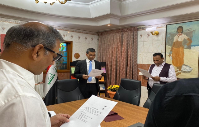 Ambassador Prashant Pise administered the Integrity Pledge to the Mission officers as part of the Vigilance Awareness Week.