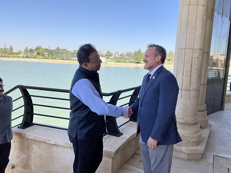 On the occasion of Mahatma Gandhi’s 156th Birth Anniversary, Ambassador Soumen Bagchi, accompanied by Embassy officials, visited the American University of Iraq – Baghdad (AUIB). AUIB President Dr. Bradley Cook welcomed the delegation and briefed them on the university’s initiatives and future plans.  Ambassador presented a traditional Indian woollen stole to the President. The visit concluded with the Ambassador and Embassy officials paying floral tribute at the bust of Mahatma Gandhi installed on the campus, followed by a visit to the ‘India Corner’ established at the AUIB library.