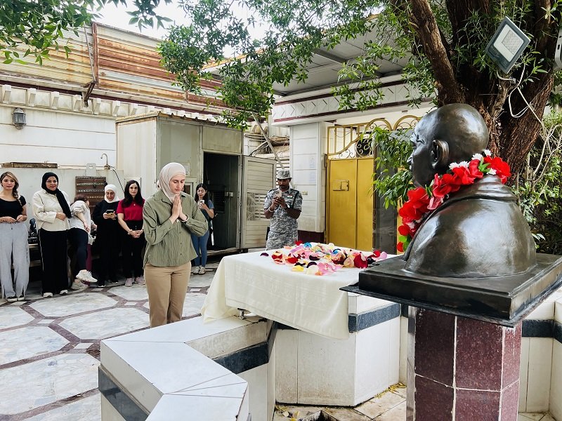 On Mahatma Gandhi’s Birth Anniversary, Ambassador Soumen Bagchi, embassy officials and Iraqi yoga enthusiasts paid floral tribute at the bust of the Mahatma installed in the chancery premises.
