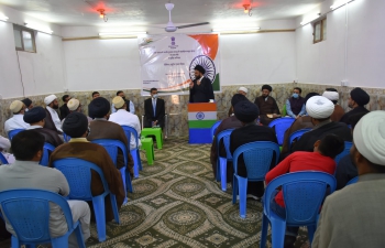 Under the aegis of #AzadiKaAmritMahotsav the Embassy of India, Baghdad organized a seminar on National Unity Day with India diaspora in the holy city of Najaf on 27.10.2021 where Ambassador Prashant Pise emphasized the unique feature of unity in diversity of India.