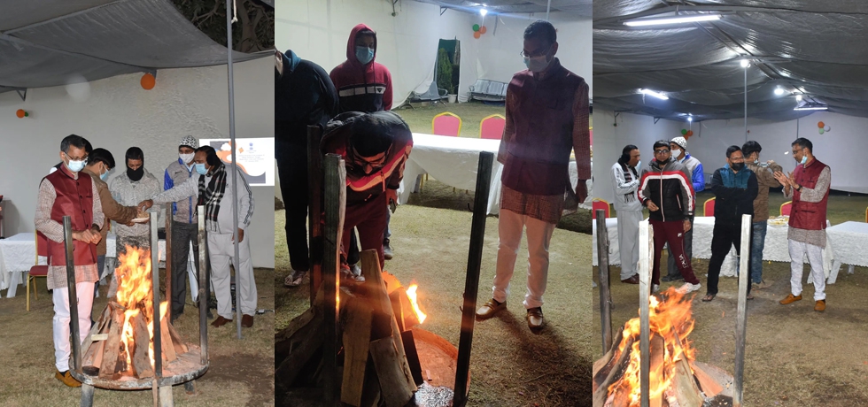 The morning Surya Namaskar session was followed by a bonfire celebration of Lohri to offer prayers to the Fire God and to pray for a good harvest across the world. The session was concluded by distributing traditional Indian dish made from Bajra (pearl millet). 
