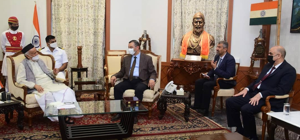 Dr. Haval Abubaker, Governor of Sulaymaniyah visited India under ICCR's Distinguished Visitors Programme (DVP) from 11-21 April. During his visit to Mumbai, he met with Hon. Governor of Maharashtra Shri Bhagat Singh Koshyari on 20 April