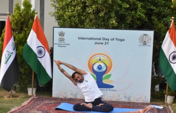 A curtain raiser event for the International Day of Yoga-2023 was organised at the Embassy. A large number of Iraqi yoga enthusiasts attended and enjoyed the event.