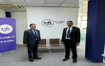 Ambassador Prashant Pise visited VFS Global Centre - Basra which is providing Indian visa and consular services and interacted with customers and VFS staff.